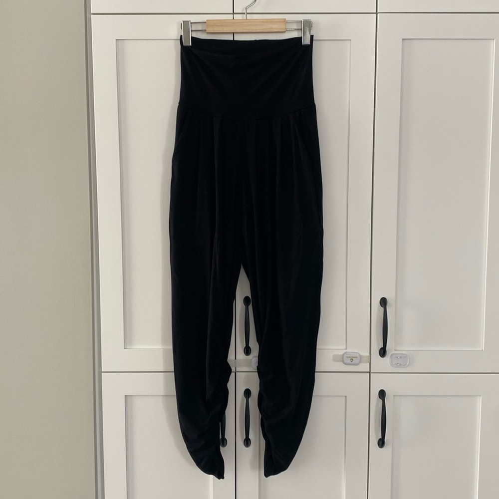 Free Label  Black Sunday Crop Pants Black Bamboo High Waisted Women's size Small